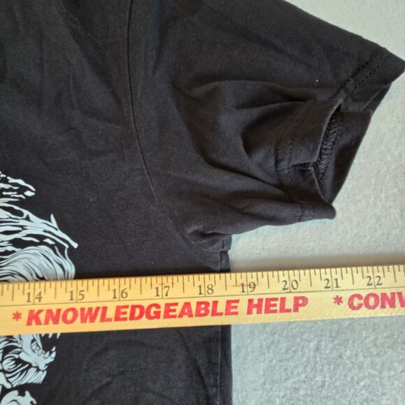 Turner Bros Anime "Attack on All Titans" Short Sleeve T-Shirt Men's Medium Black - Picture 5 of 7